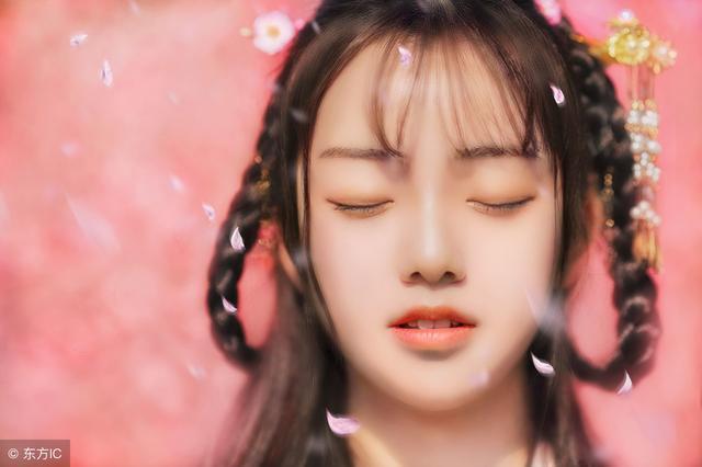 小说:妈妈对他比对亲闺女还好,最好的闺蜜却成了最佳损友