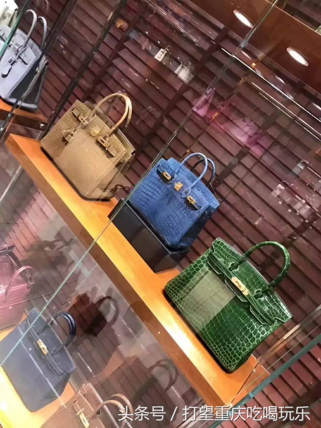 背爱马仕假包去专柜,爱马仕假包专柜