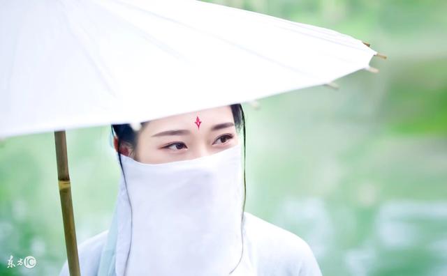 小说：为求王爷救她脱险，她自称仰慕他，王爷竟立马要她以身相许