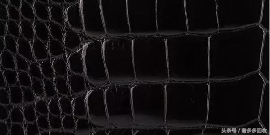 哪里买chanel包包,chanel购物包包值得买吗