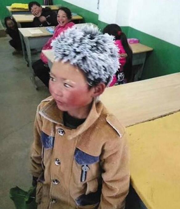 冰花男孩王福满的照片,冰花男孩王福满