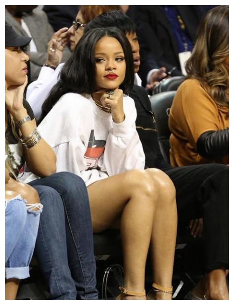 一双价值两亿天价的腿你们看过吗,一双价值2亿的双腿