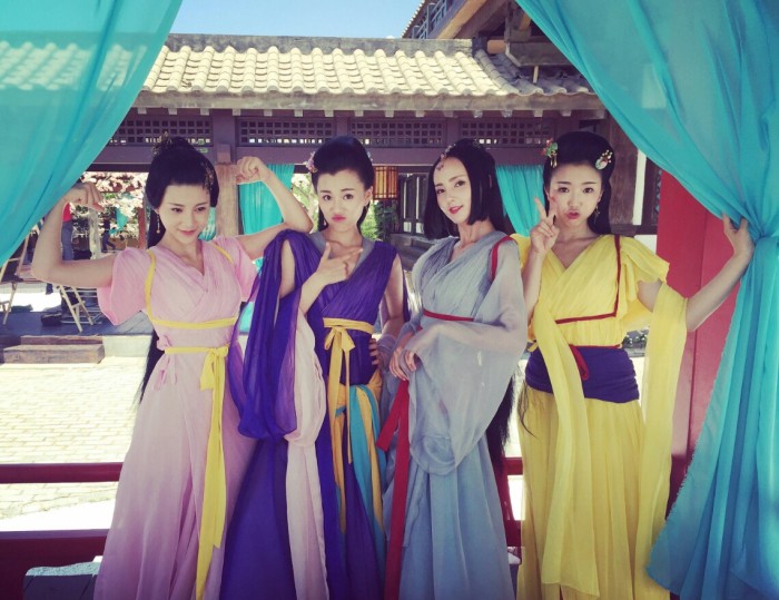 海岩儿子侣皓吉吉的作品,海岩儿子为什么叫侣皓吉吉