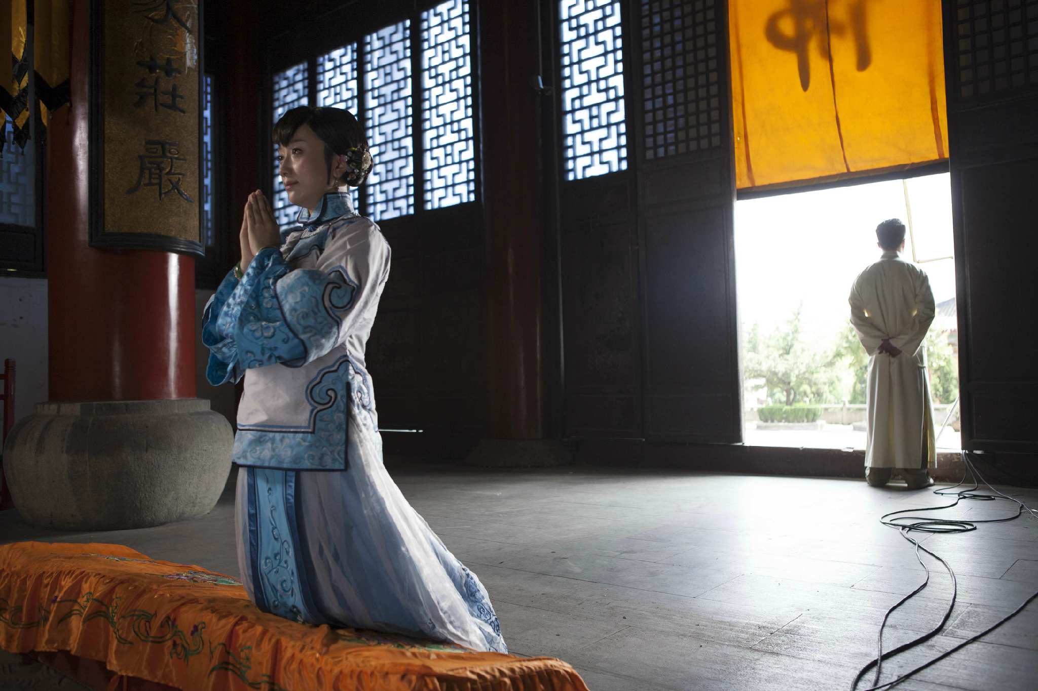 海上孟府张碧兰船上救孟文禄,海上孟府张碧兰孟文禄重逢