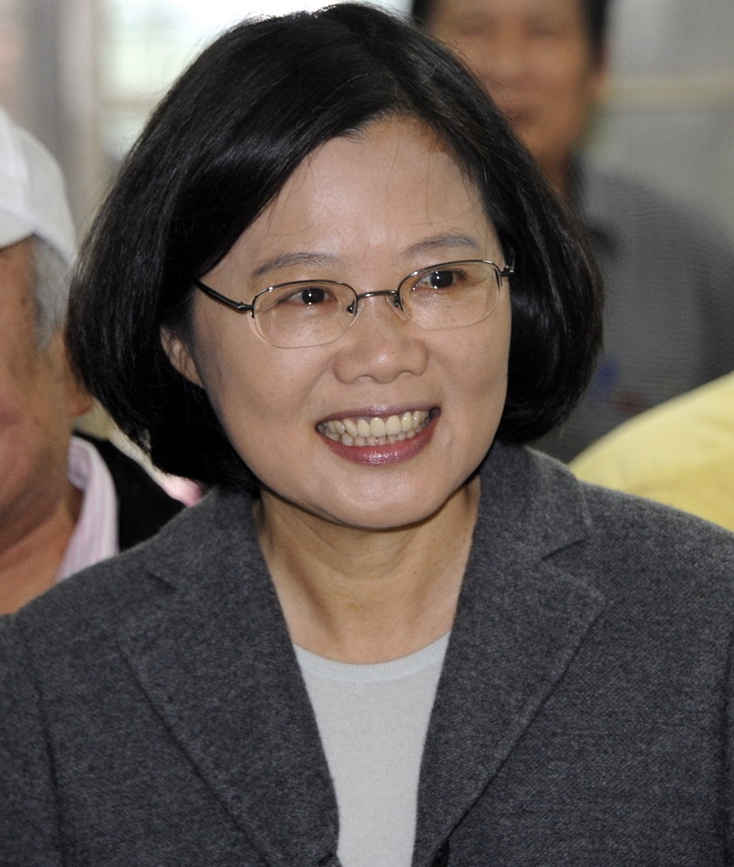 台湾公布战争手册！增加敌我识别”，逼老百姓打巷战当炮灰