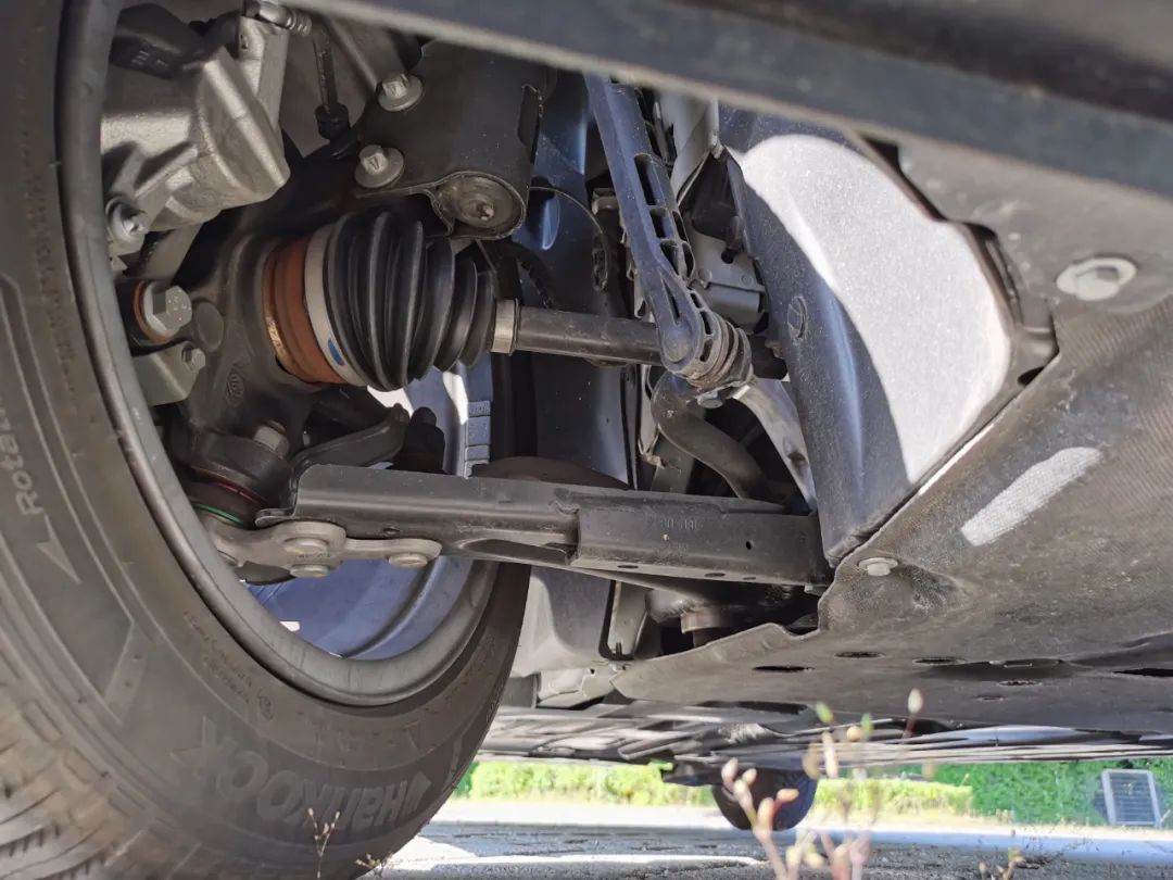 海外2008年标致308,2022款标致308第一视角试驾