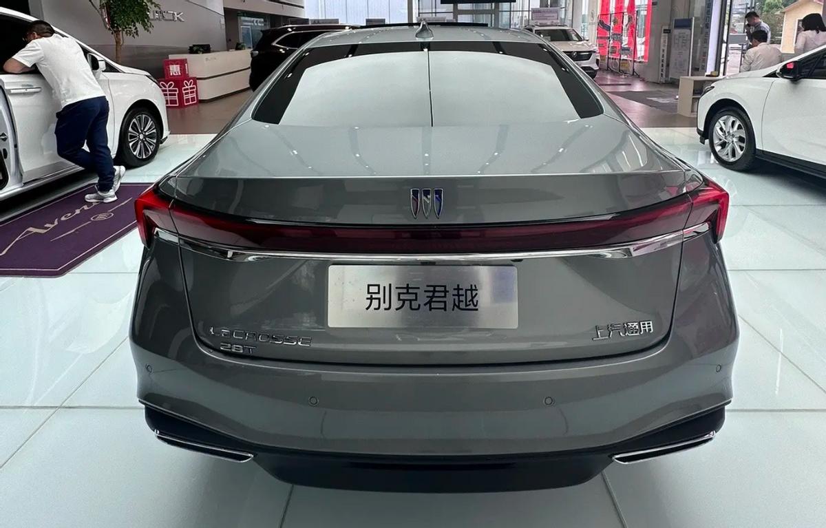 全新一代别克君越将上市价格,新款别克君越精英版底价