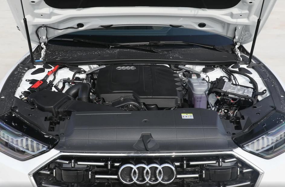 a8l和a6l有什么区别,和a8同级别的凯迪拉克