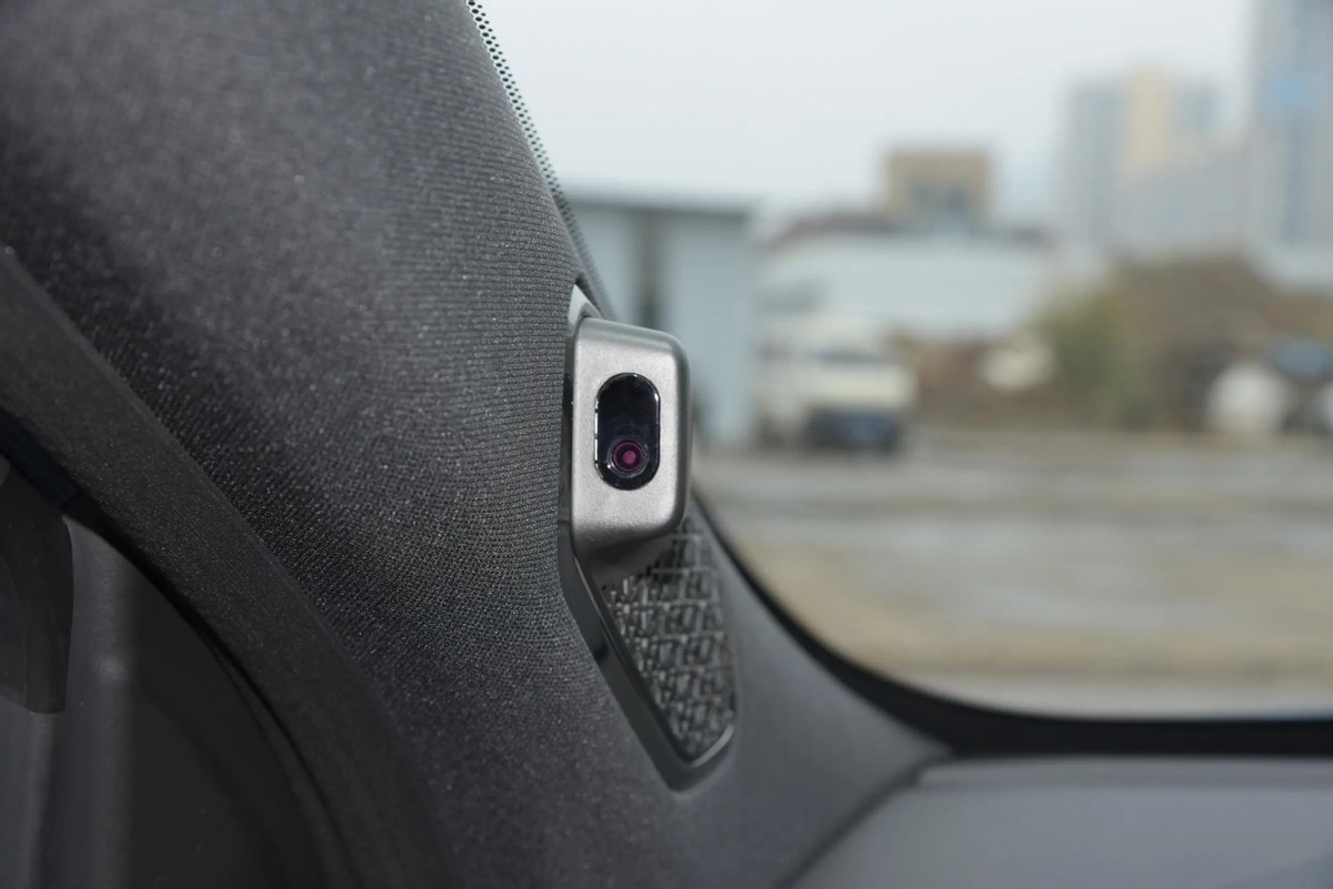 哈弗新神兽混动力值得购买吗,哈弗的神兽跟哈弗h6谁更值得买