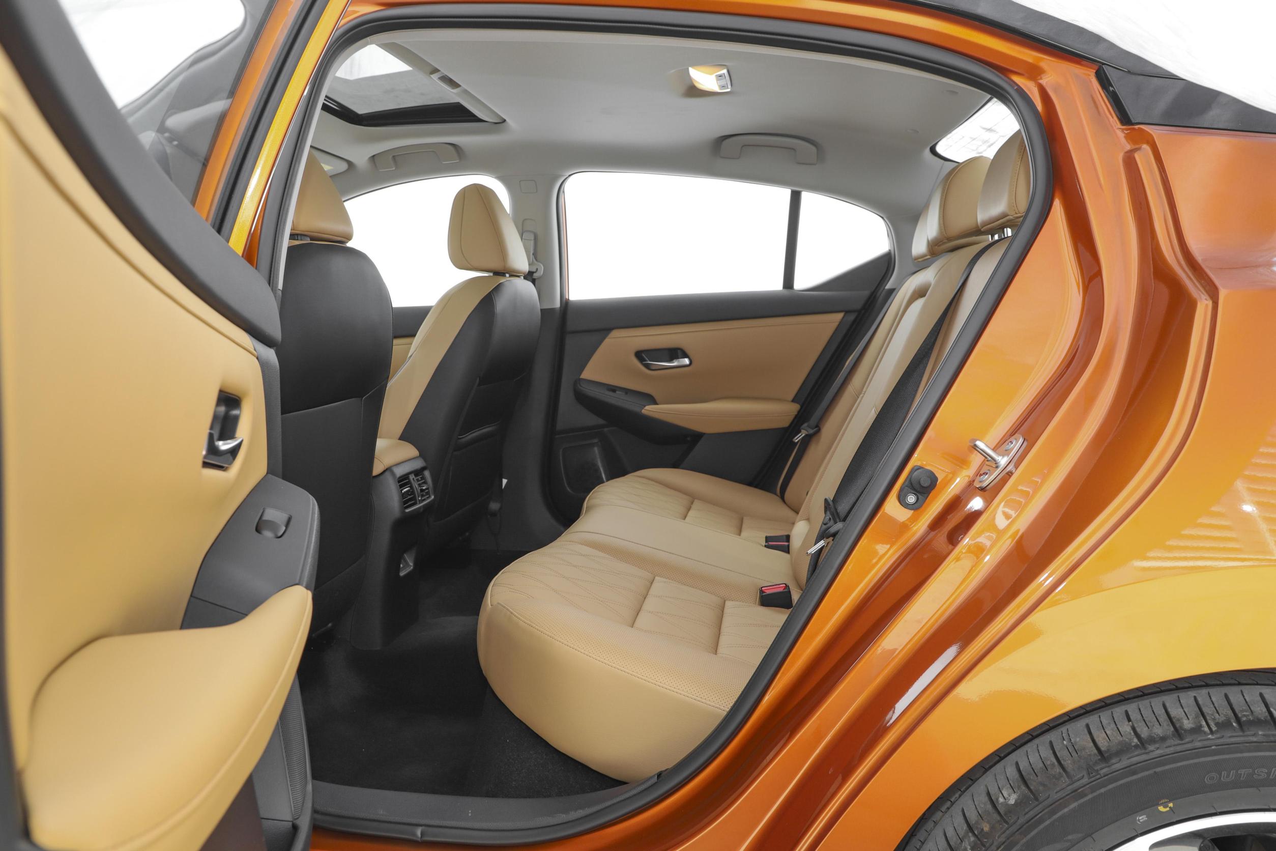 2022款日产轩逸值不值得买,全新日产轩逸有什么优缺点