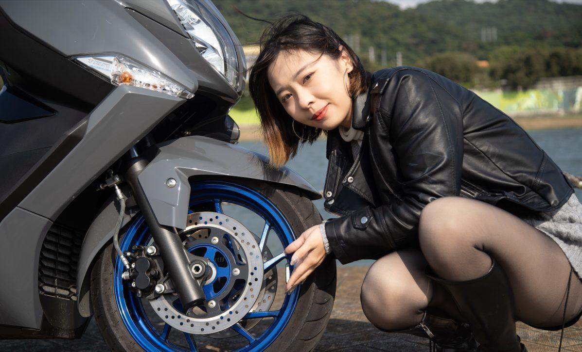 2020款铃木踏板车burgman400,铃木汉堡人踏板车全系列