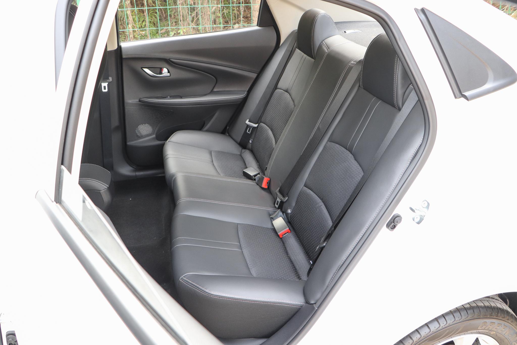 长安全部车型悦翔,长安悦翔新手代步值得吗