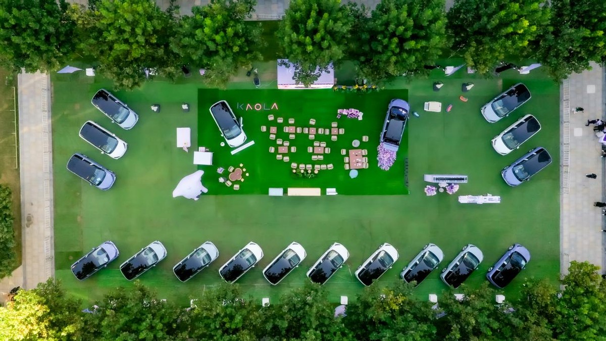 极狐考拉亲子车北京车展,极狐汽车考拉SPV智能亲子车