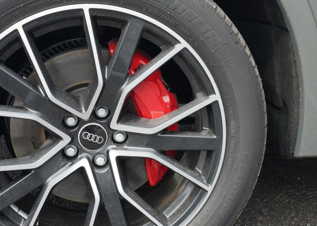 2023奥迪sq5价格,sq5奥迪2023款落地价