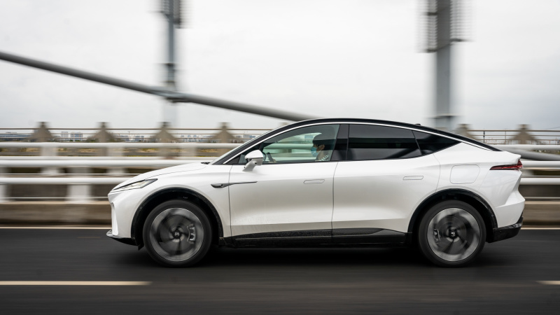 有人去试驾过飞帆r7了吗,飞凡r7第一视角试驾