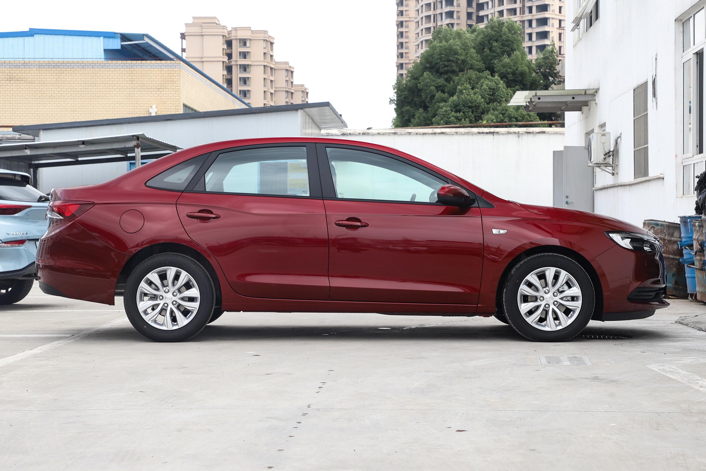 家用车推荐英朗,大众宝来别克英朗怎么选