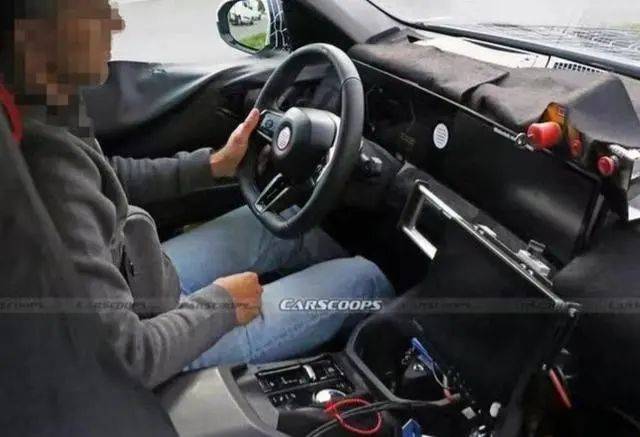 奇瑞捷途旅行者坦克400,奇瑞捷途旅行者和坦克400哪个更好