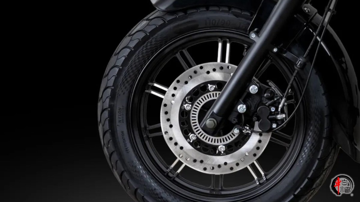 力帆K29上市售13980元,力帆摩托车k29