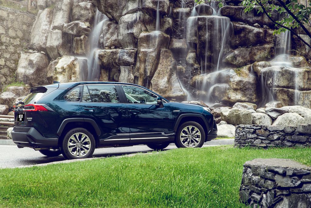 丰田10-15万suv车型威兰达,现在丰田车还值得买吗