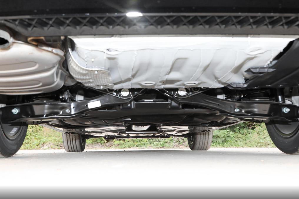 大众速腾vs威驰,大众速腾vs丰田双擎