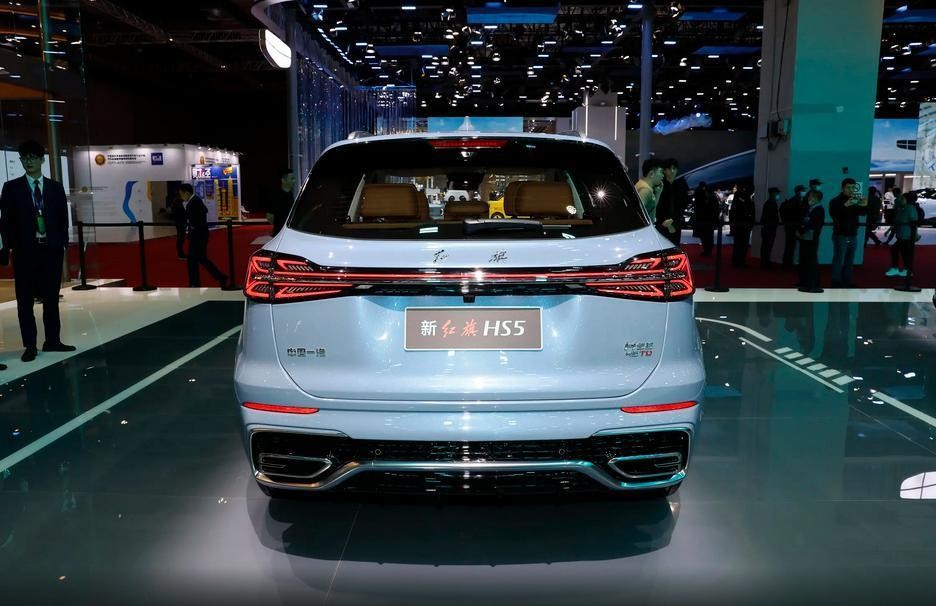 瑶光四驱优享飞鱼版和红旗hs5旗享,红旗hs5新款底盘和瑶光底盘比较