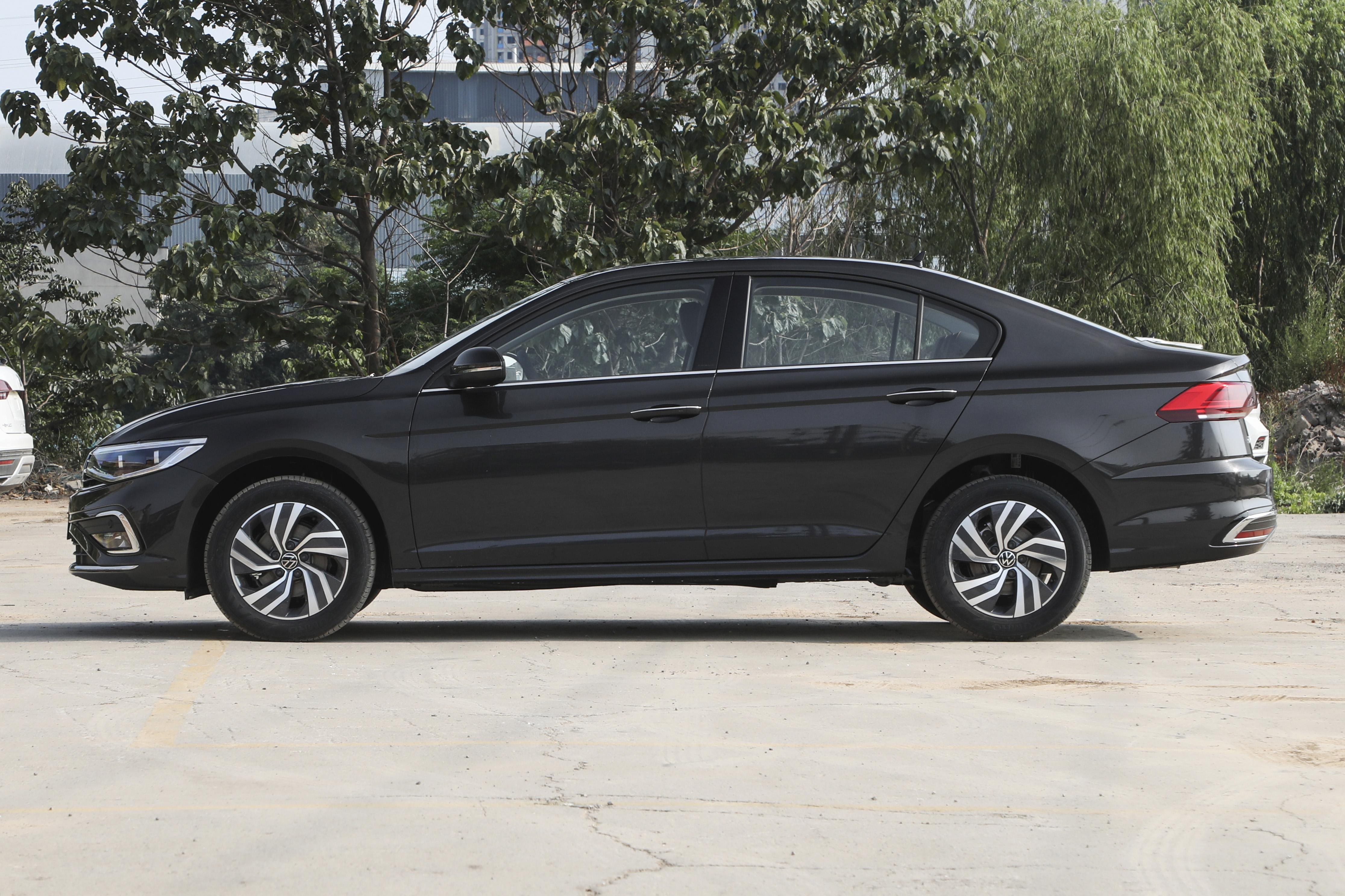 四款10-15万运动紧凑型家轿推荐,这三款10万级家轿刷新你的认知