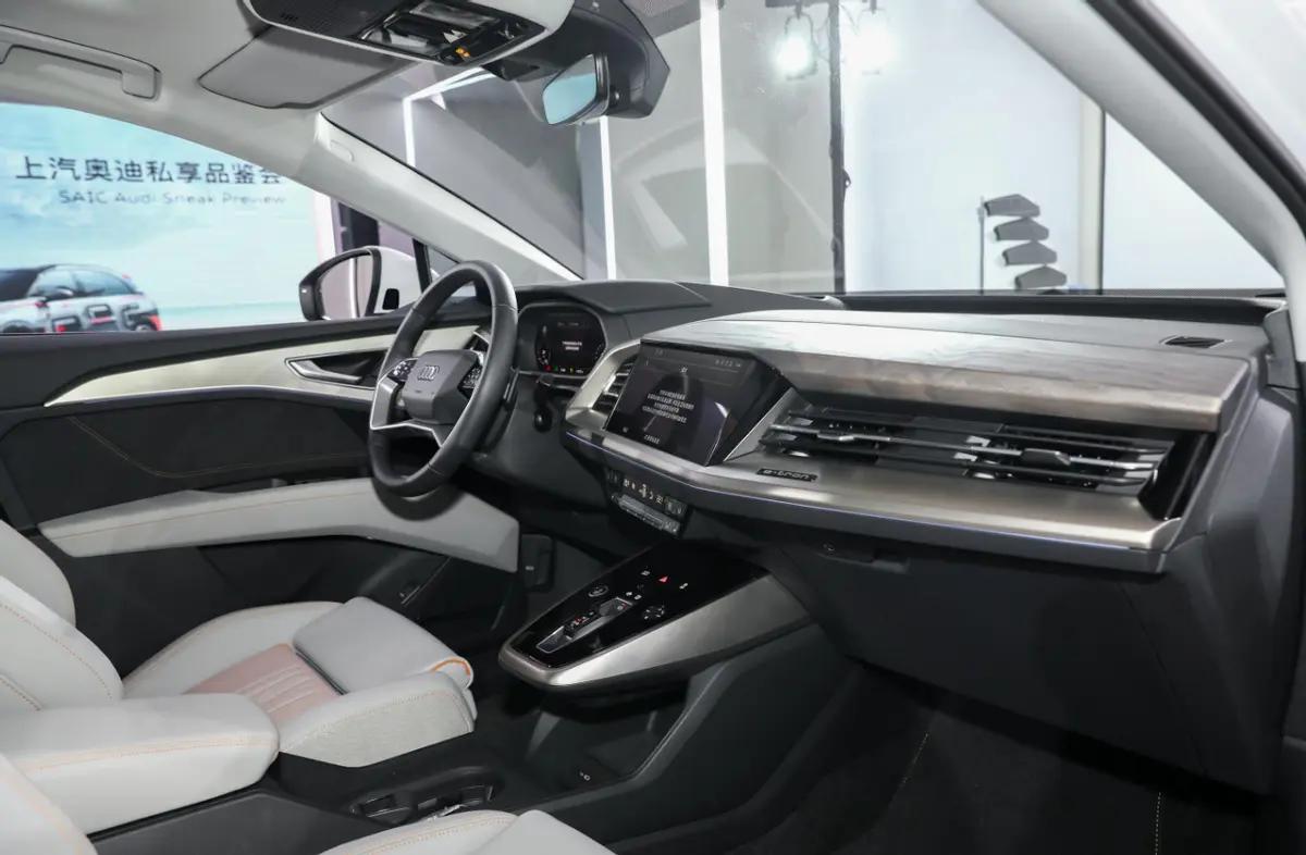 奥迪e-tron和奥迪q5etron,奥迪q5etron两驱百公里加速