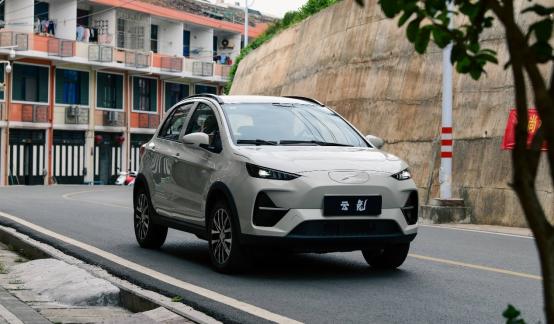 吉祥云度新能源汽车,吉祥云度π1畅玩版