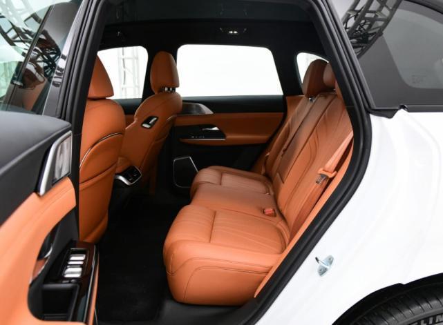 试了ModelY、奥迪e-tron，再开小鹏G9，感受到合资国产的差距