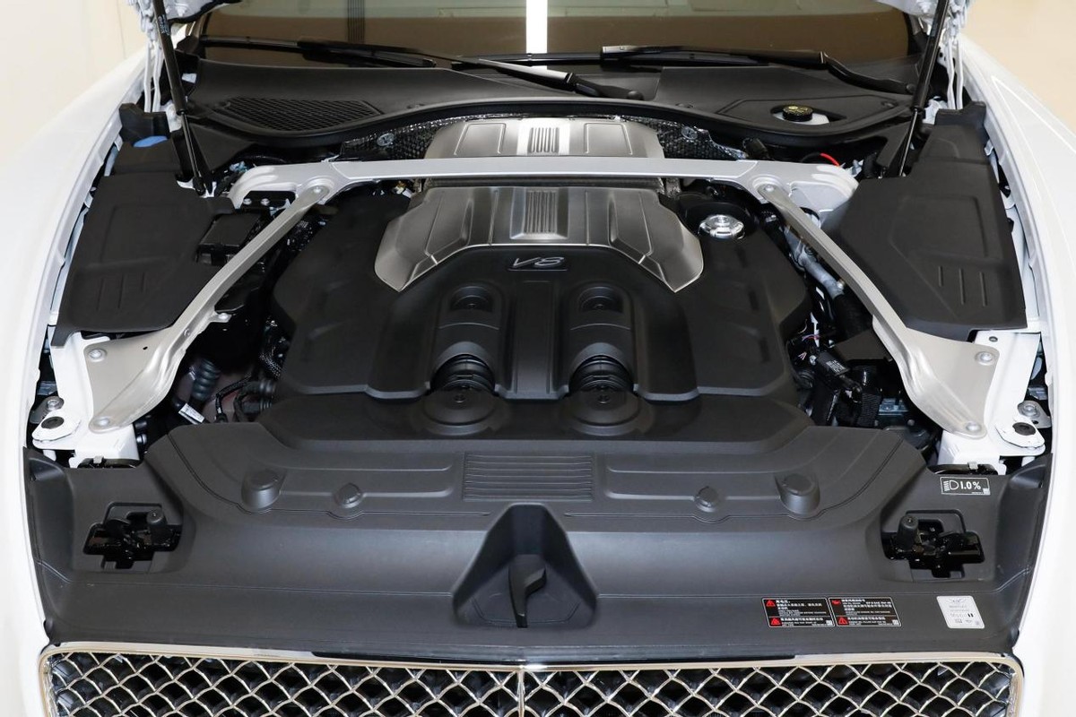 最新款宾利欧陆介绍,欧陆2022款6.0tgtw12mulliner敞篷版