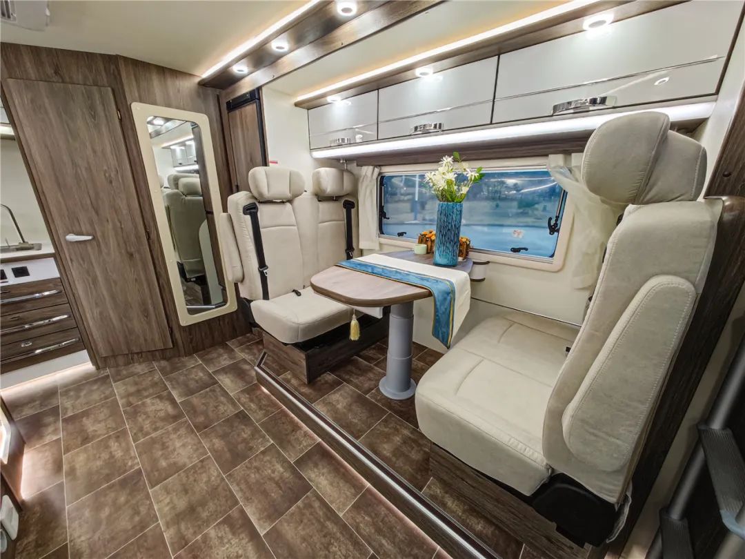 拓锐斯特海王星2号双拓展房车,拓锐斯特2022款海王星1号