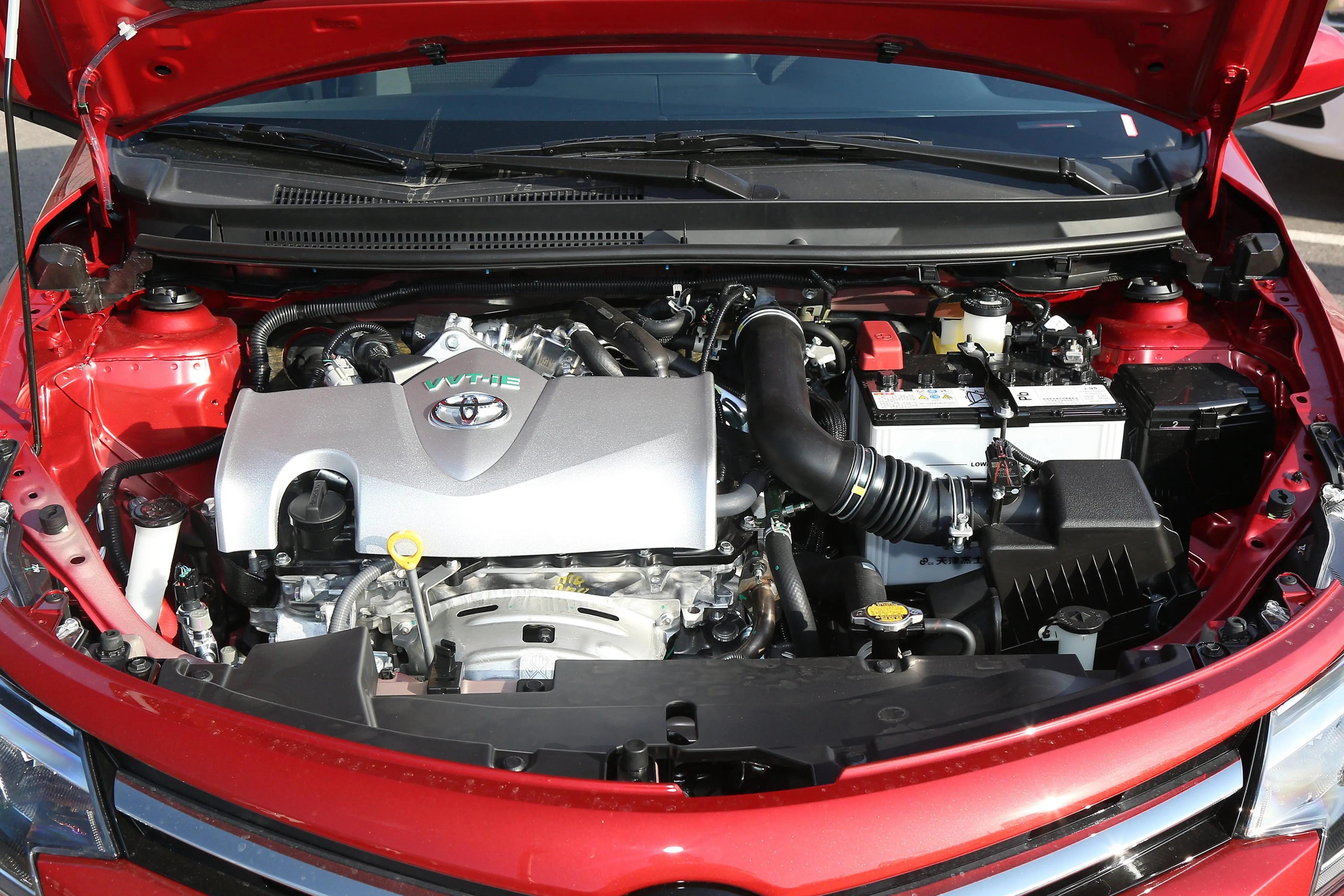 丰田低价代步车多少钱呀,丰田低油耗小型车