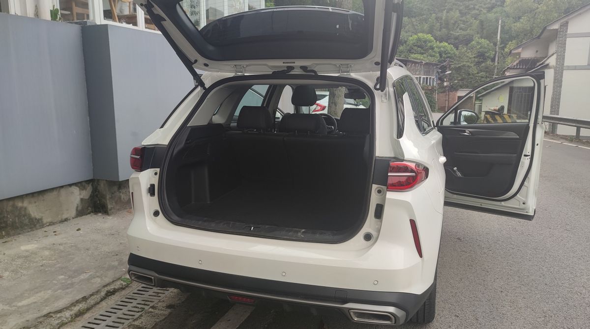 超值礼遇坐拥智能座舱传祺gs4plus,入门即高配传祺gs4plus给你配齐