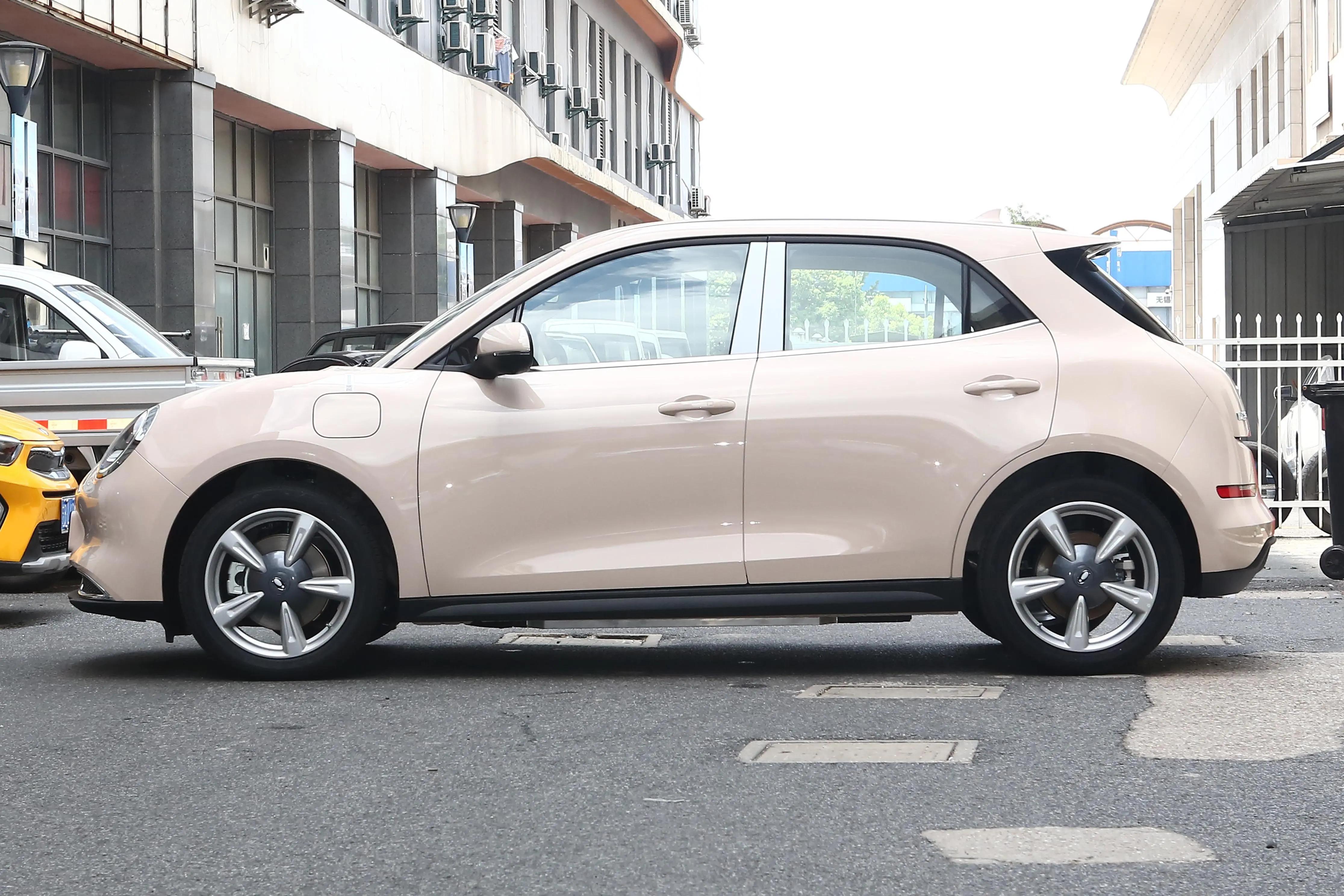 适合小姐姐代步神车 (一款非常适合小姐姐的专属座驾)