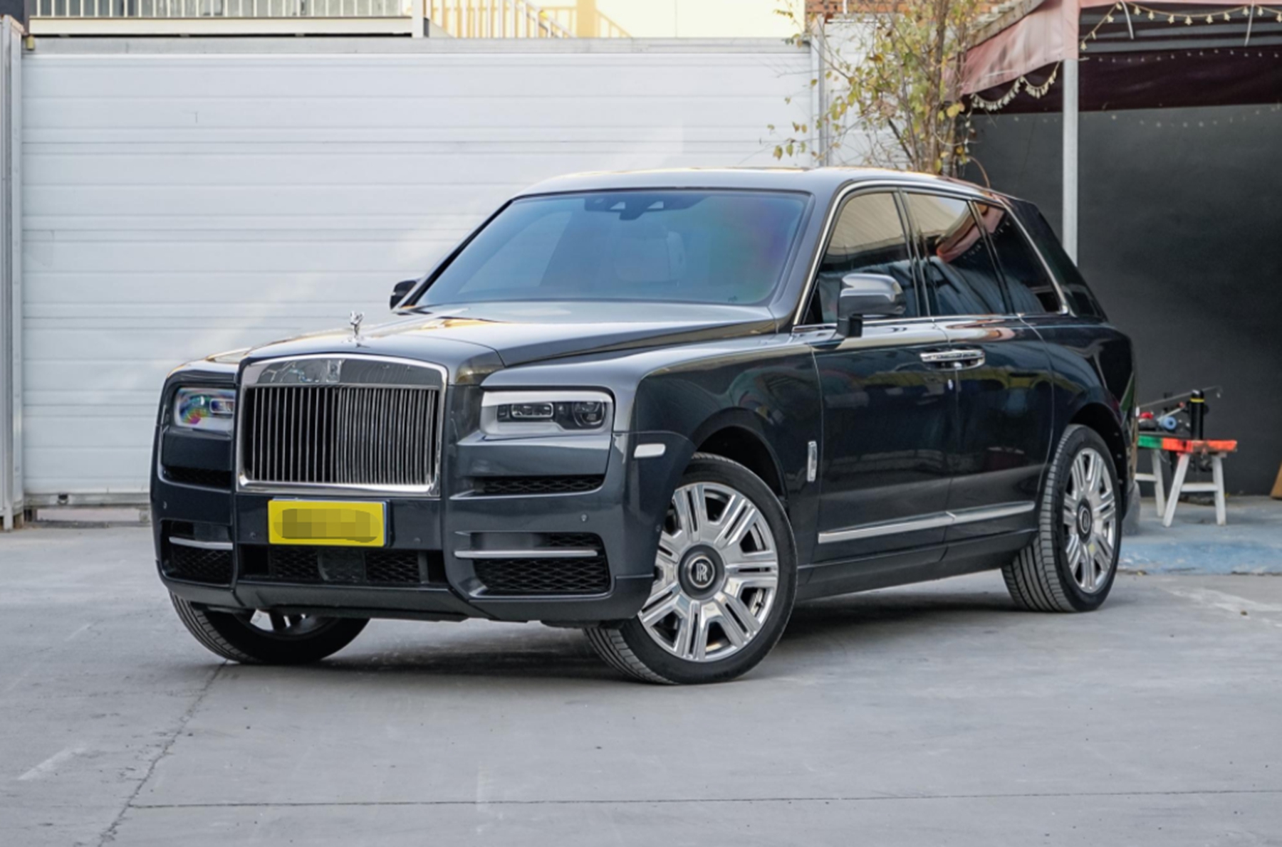 库里南一公里油耗多少钱,库里南油耗为什么大