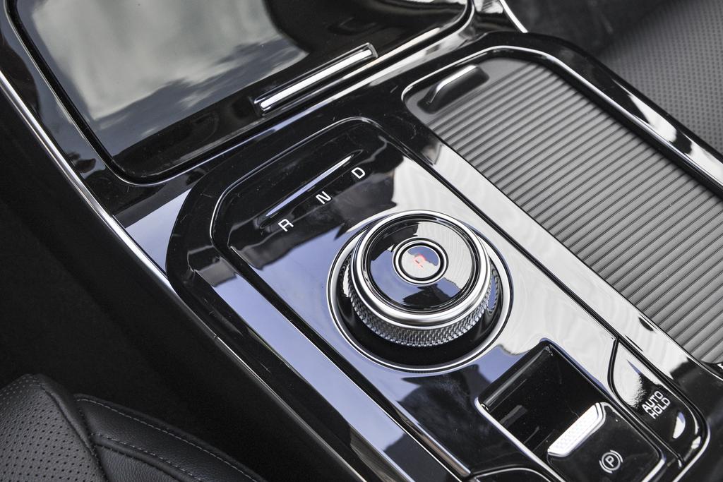 全新起亚k5深度测评,新起亚k5值得等么