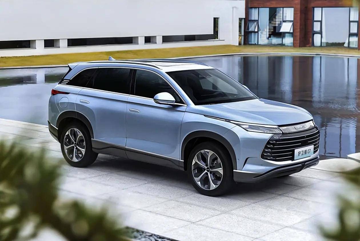 比亚迪护卫舰07款综合续航里程,比亚迪护卫舰07油电混合价格