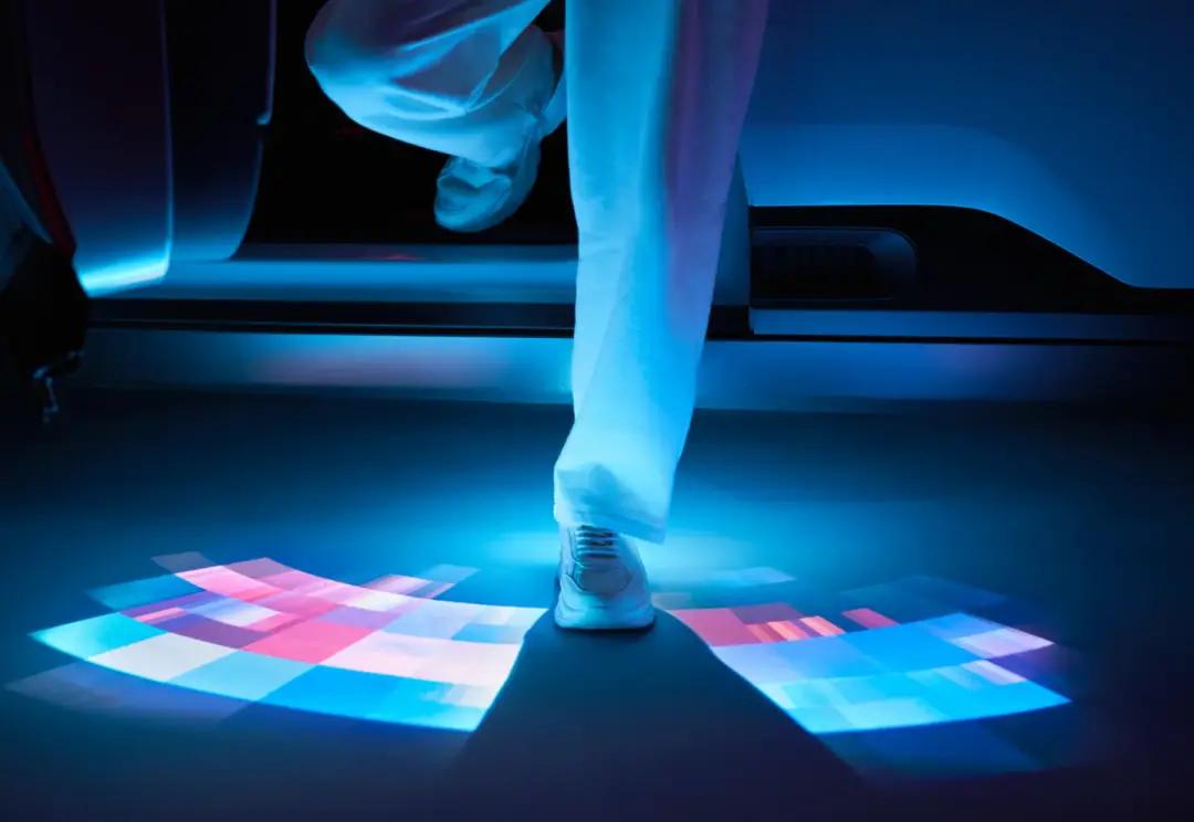 mini电动车宝马官宣纯电动版来啦,宝马新款电动汽车女士mini