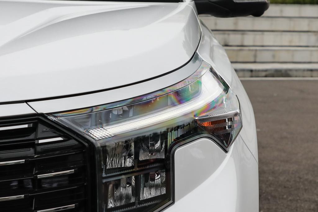 起亚智跑老款和新款该怎么选,2022款全新起亚智跑价位