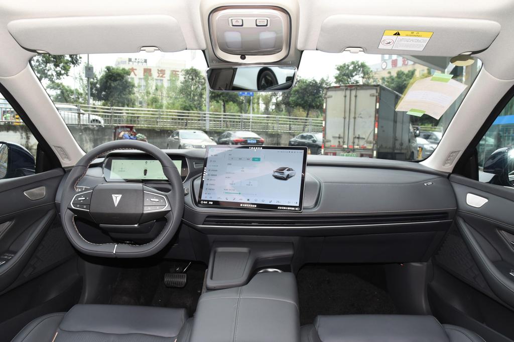 吉利再出新款王炸轿车,吉利新出王炸轿车