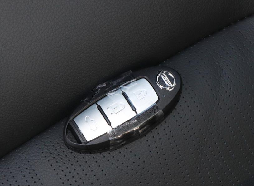 日产天籁2.0悦享版试驾高速,日产天籁2.0自吸动力