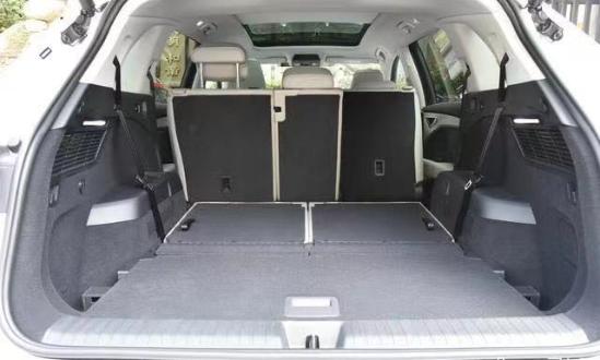 新款4轮电动车测试,上汽奥迪全新