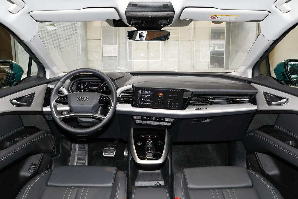 奥迪e-tron和q5e-tron区别,奥迪q5e-tron和etron哪个好