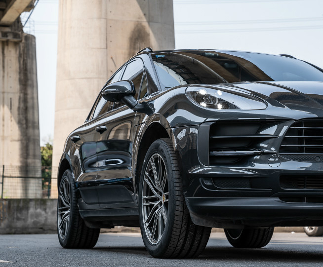 保时捷迈卡macan2.0t,保时捷macan改超宽胎