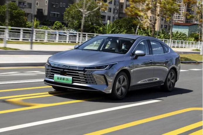 比亚迪驱逐舰05真实车主感受,2024款比亚迪驱逐舰05落地价