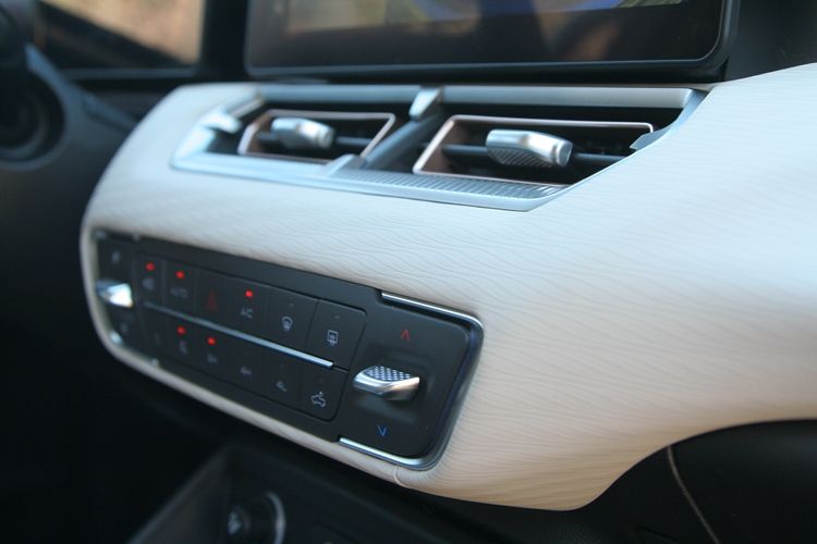 长城金刚炮皮卡上市,长城金刚炮皮卡柴油版