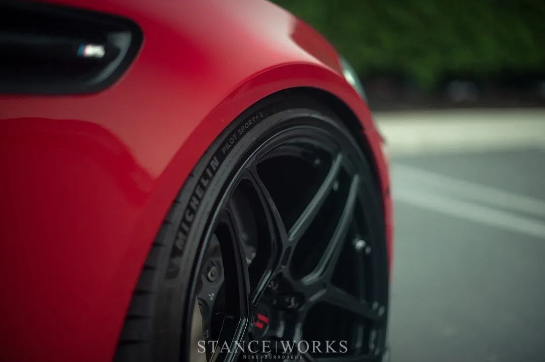 不到20万的宝马m5新款,性能不输s5