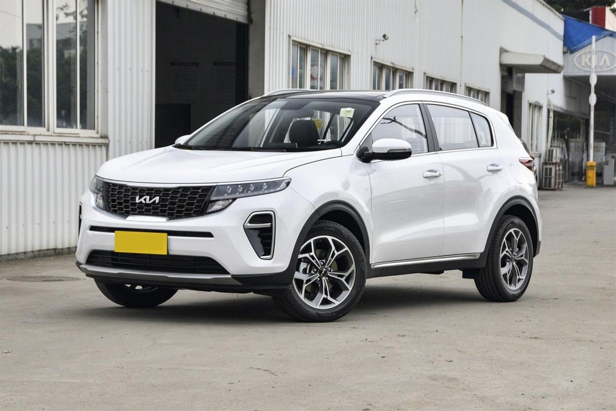 外观好看空间大的15万左右的车,2019款自动两驱2.0起亚kx5