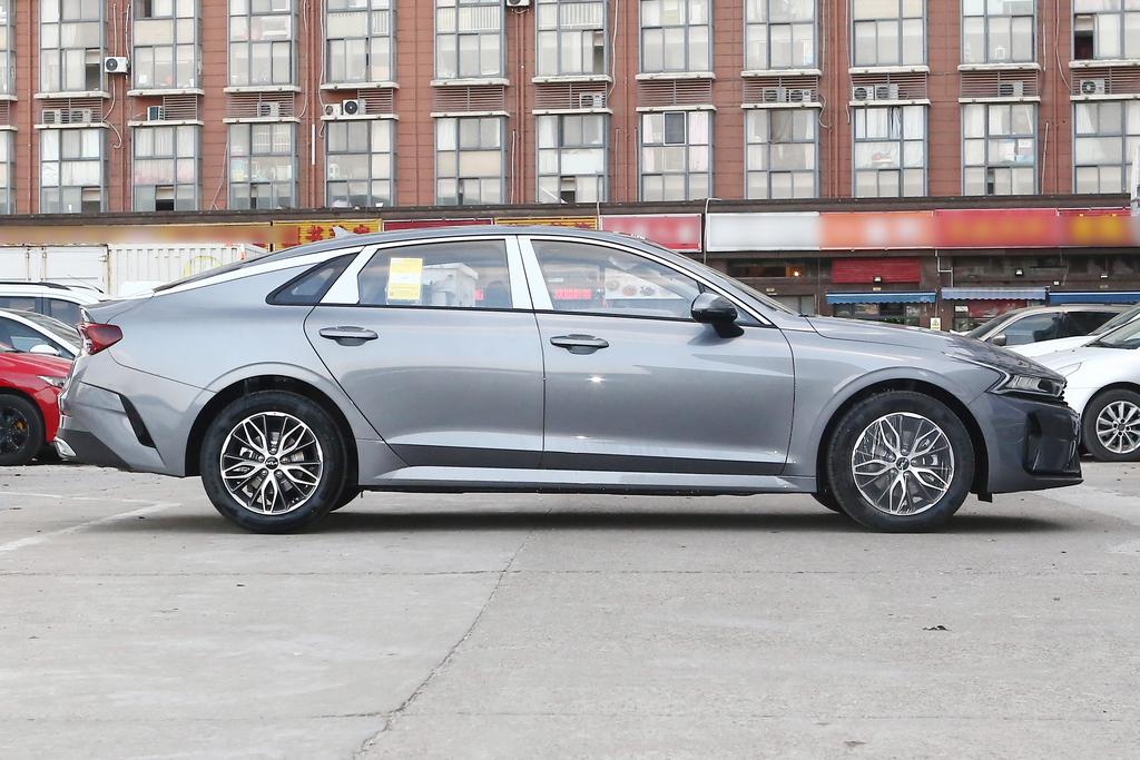 起亚k5试驾2020款2.0t多少钱,起亚k5试驾车出售