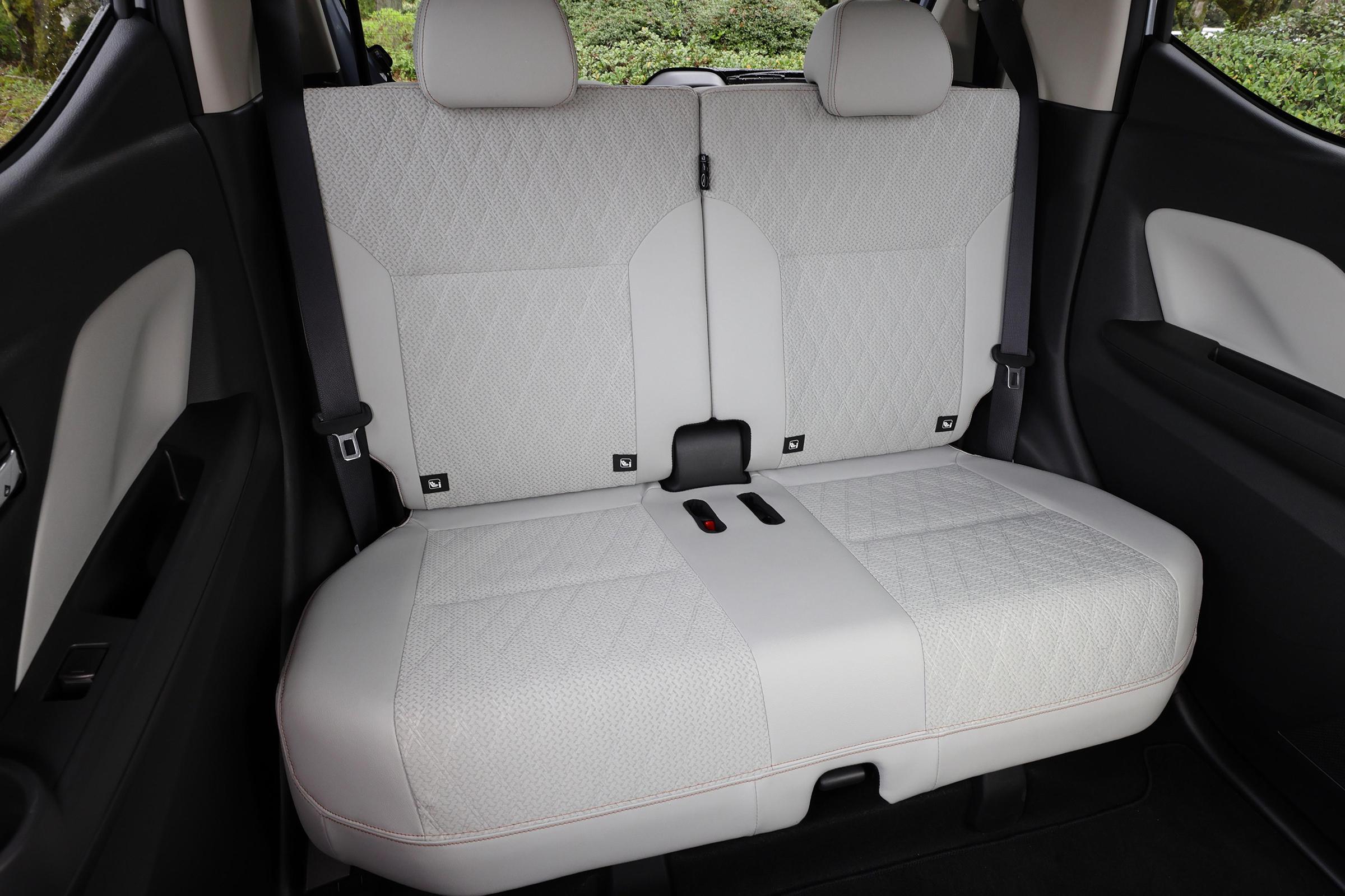 三菱欧蓝德运动版发布会,三菱ekx多少钱